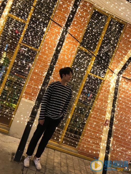 孔舒航街拍写真 孔舒航高清写真_孔舒航高清剧照