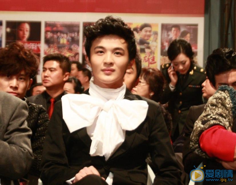 郑斯仁活动照 郑斯仁高清写真_郑斯仁高清剧照