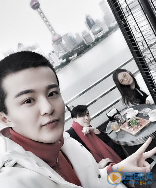 郑斯仁生活照 郑斯仁高清写真_郑斯仁高清剧照