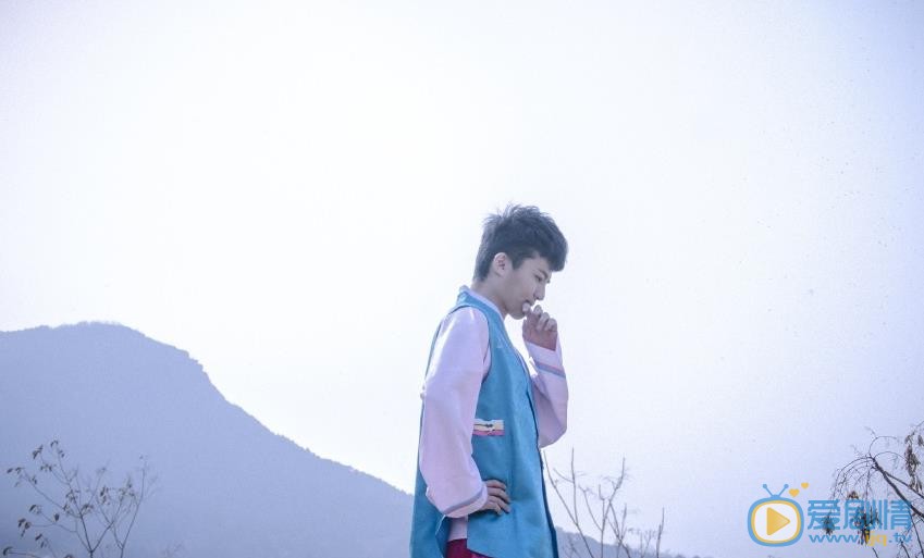 郑斯仁青涩少年照 郑斯仁高清写真_郑斯仁高清剧照