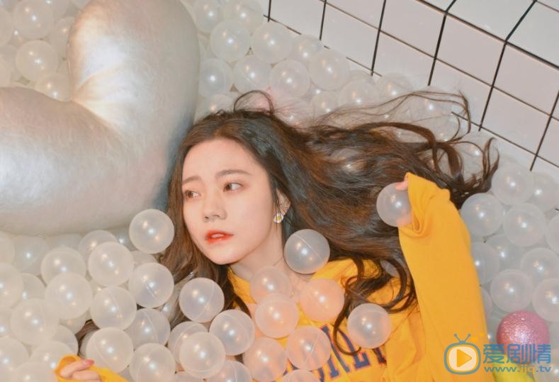 张紫宁梦幻写真 张紫宁高清写真_张紫宁高清剧照