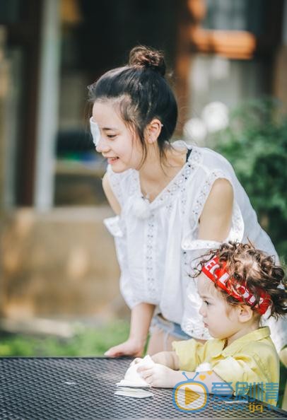 张紫宁《不可思议的妈妈》节目照 张紫宁高清写真_张紫宁高清剧照