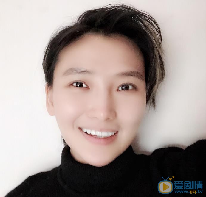 王曼玉素颜自拍照 王曼玉高清写真_王曼玉高清剧照