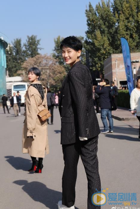王曼玉时装周活动 王曼玉高清写真_王曼玉高清剧照