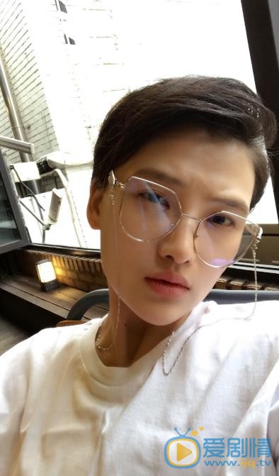 王曼玉生活照 王曼玉高清写真_王曼玉高清剧照