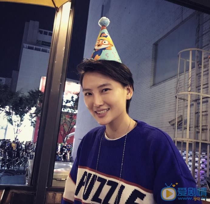 王曼玉生活照 王曼玉高清写真_王曼玉高清剧照
