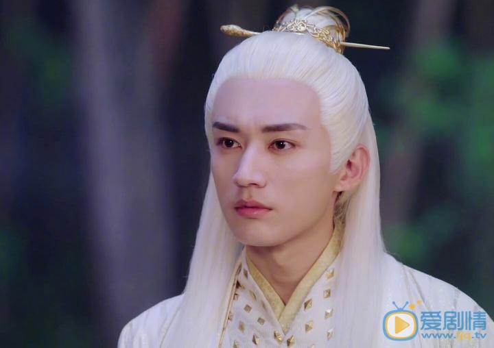 天乩之白蛇传说妖帝和天帝是什么关系？妖帝为什么恨天帝？