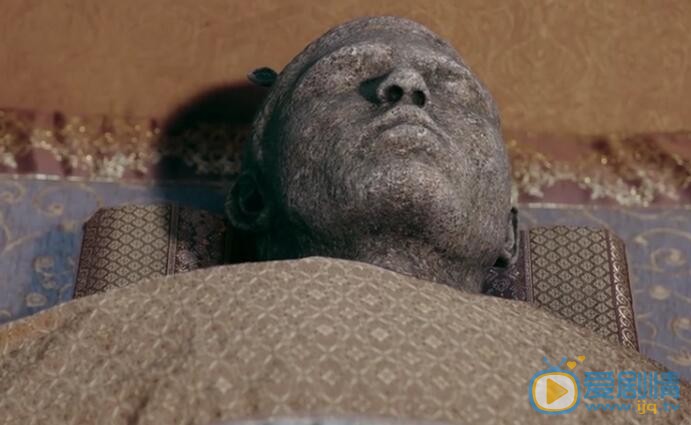 扶摇长孙无极变成石头人了吗？长孙无极死了吗？