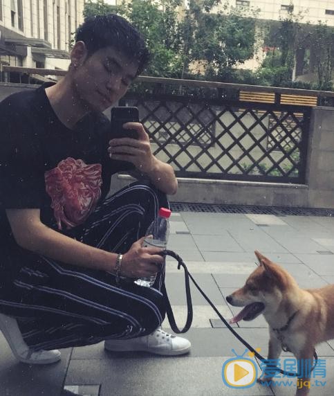 陈叶生生活照 陈叶生高清写真_陈叶生高清剧照