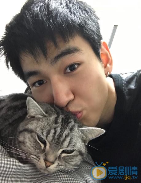 陈叶生生活照 陈叶生高清写真_陈叶生高清剧照