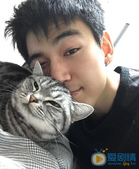 陈叶生生活照 陈叶生高清写真_陈叶生高清剧照