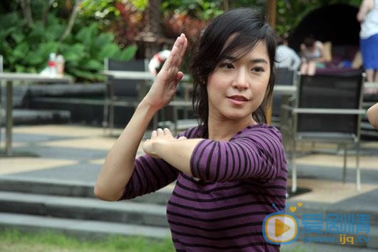 杰佳·亚宁生活照 杰佳·亚宁高清写真_杰佳·亚宁高清剧照