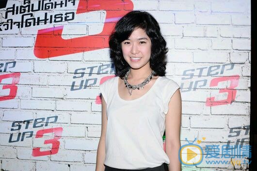 杰佳·亚宁活动照 杰佳·亚宁高清写真_杰佳·亚宁高清剧照