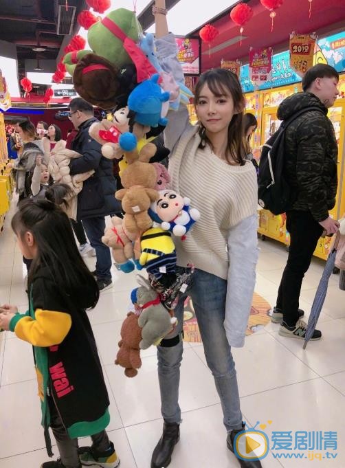 子望素颜照 子望高清写真_子望高清剧照