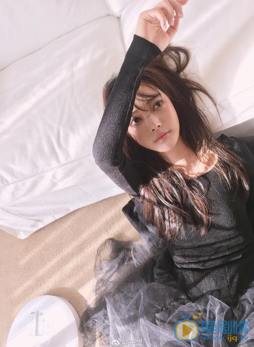 子望素颜照 子望高清写真_子望高清剧照