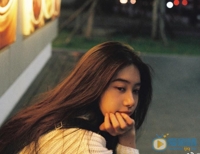 倪珂欣夜色写真 倪珂欣高清写真_倪珂欣高清剧照