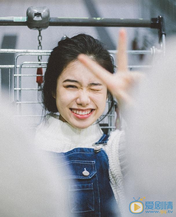倪珂欣街拍写真 倪珂欣高清写真_倪珂欣高清剧照