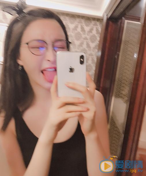 孙雅生活照 孙雅高清写真_孙雅高清剧照