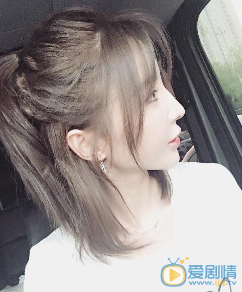 孙雅生活照 孙雅高清写真_孙雅高清剧照