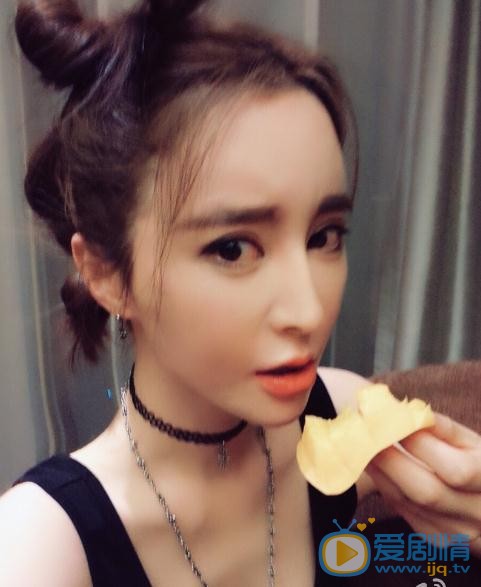 孙雅生活照 孙雅高清写真_孙雅高清剧照