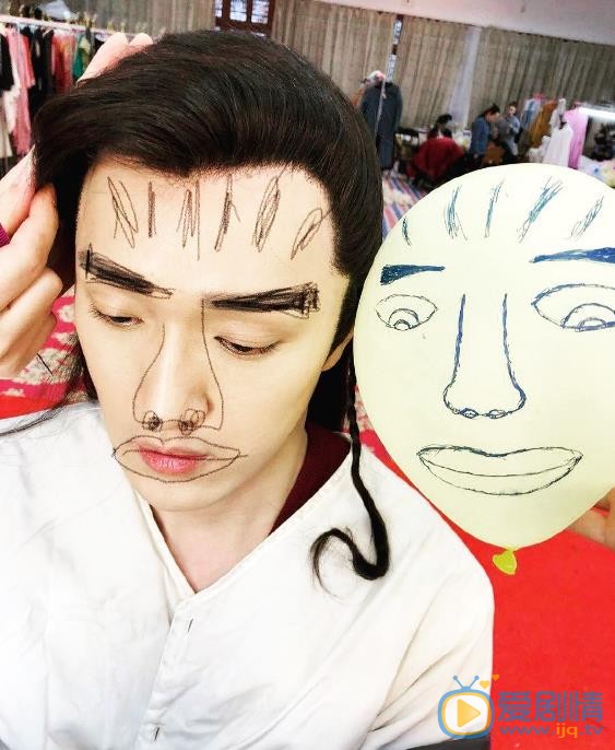 李果生活照 李果高清写真_李果高清剧照