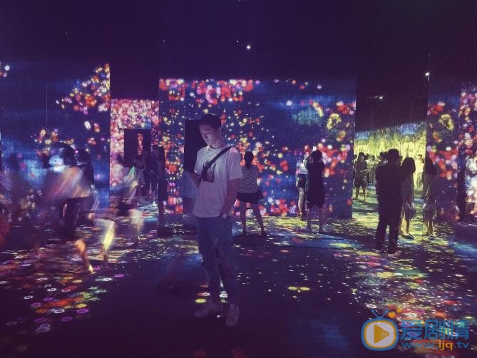 李果生活照 李果高清写真_李果高清剧照