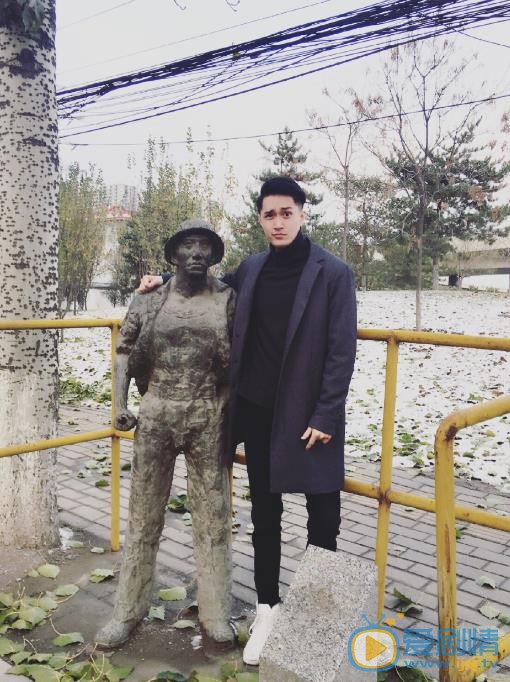 李果生活照 李果高清写真_李果高清剧照