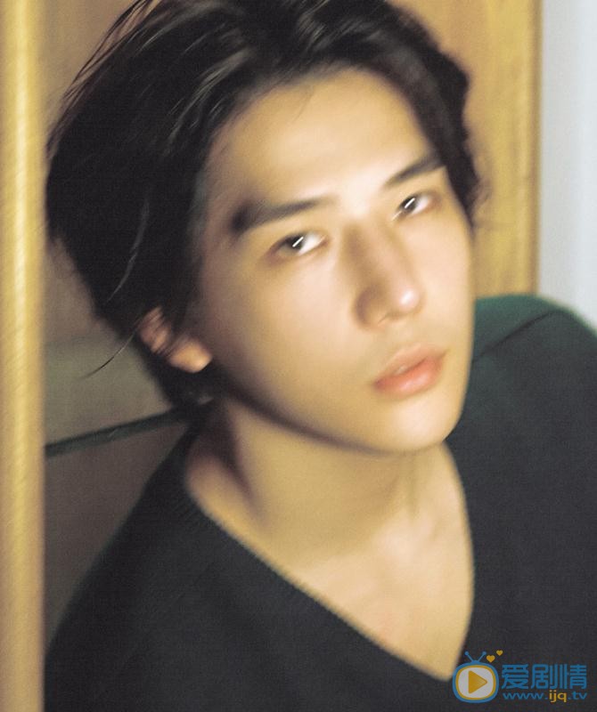 王安宇怀旧写真 王安宇高清写真_王安宇高清剧照