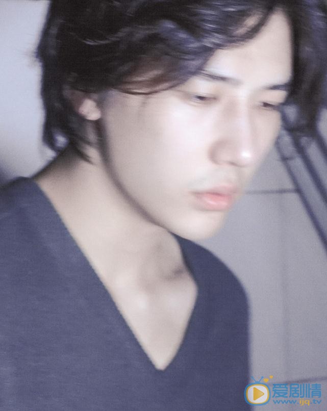 王安宇怀旧写真 王安宇高清写真_王安宇高清剧照