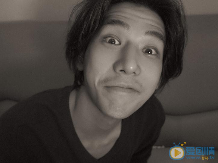 王安宇黑白写真 王安宇高清写真_王安宇高清剧照