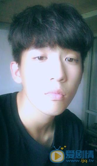 王安宇生活照 王安宇高清写真_王安宇高清剧照