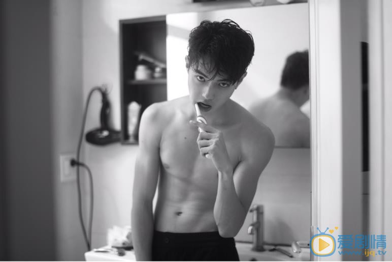许凯硬汉写真 许凯高清写真_许凯高清剧照