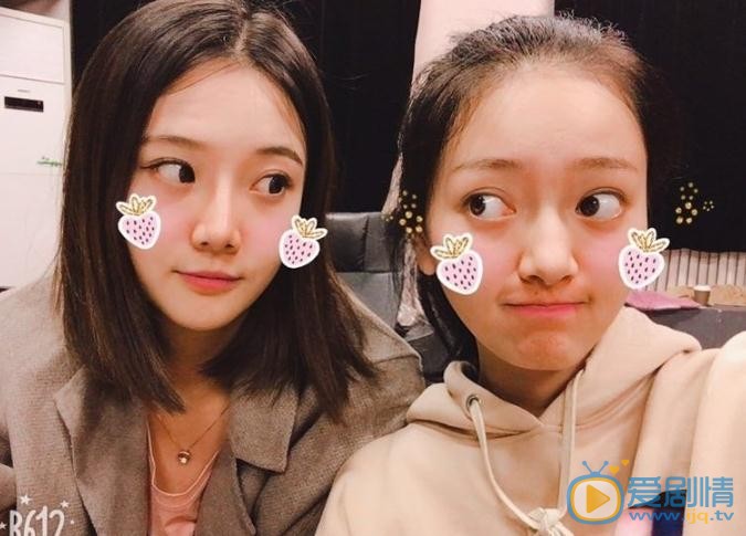 王馨悦与人合照 王馨悦高清写真_王馨悦高清剧照