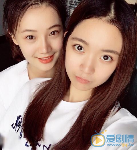 王馨悦与人合照 王馨悦高清写真_王馨悦高清剧照
