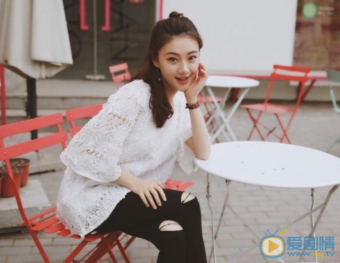 王馨悦街拍写真 王馨悦高清写真_王馨悦高清剧照
