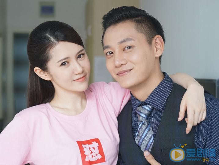 程意涵与人合照 程意涵高清写真_程意涵高清剧照