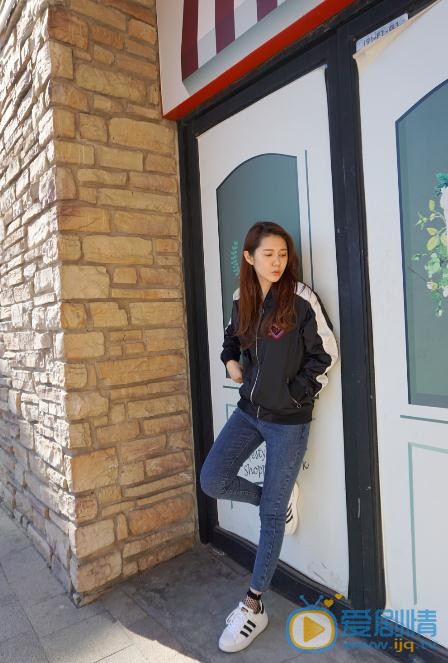 程意涵街拍写真 程意涵高清写真_程意涵高清剧照