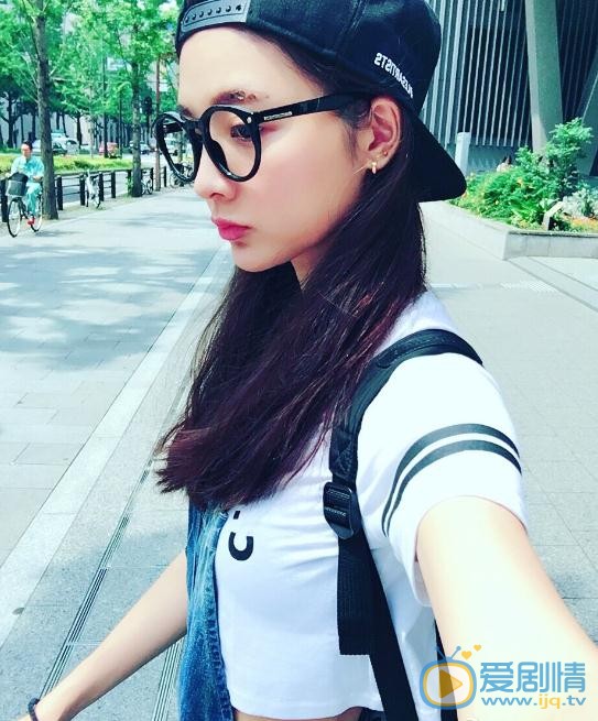 吴亚馨生活照 吴亚馨高清写真_吴亚馨高清剧照