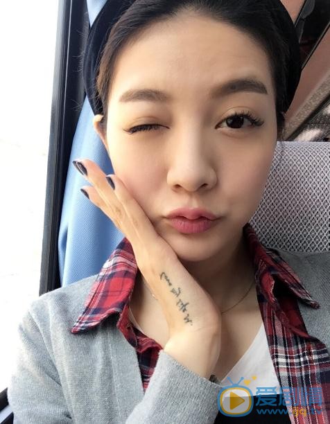 吴亚馨生活照 吴亚馨高清写真_吴亚馨高清剧照