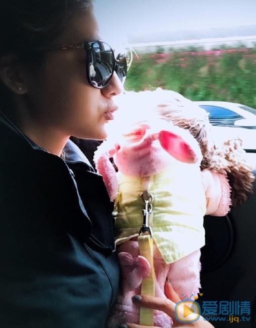 吴亚馨生活照 吴亚馨高清写真_吴亚馨高清剧照