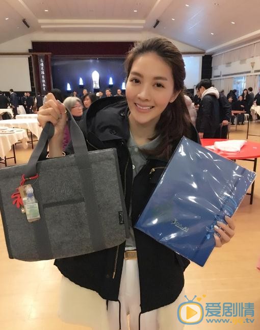 吴亚馨生活照 吴亚馨高清写真_吴亚馨高清剧照