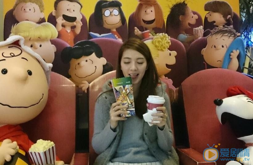 吴亚馨生活照 吴亚馨高清写真_吴亚馨高清剧照