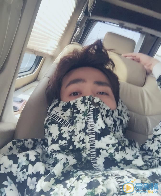 朱一龙街拍写真 朱一龙高清写真_朱一龙高清剧照