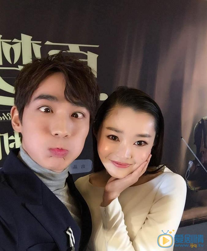 朱一龙与人合照 朱一龙高清写真_朱一龙高清剧照