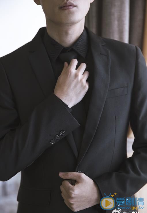 胡耘豪绅士大片 胡耘豪高清写真_胡耘豪高清剧照