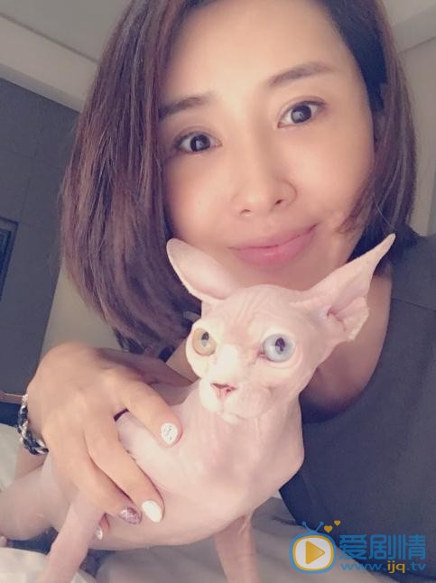 吕夏生活照 吕夏高清写真_吕夏高清剧照