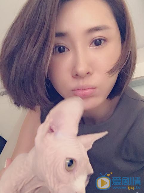 吕夏生活照 吕夏高清写真_吕夏高清剧照