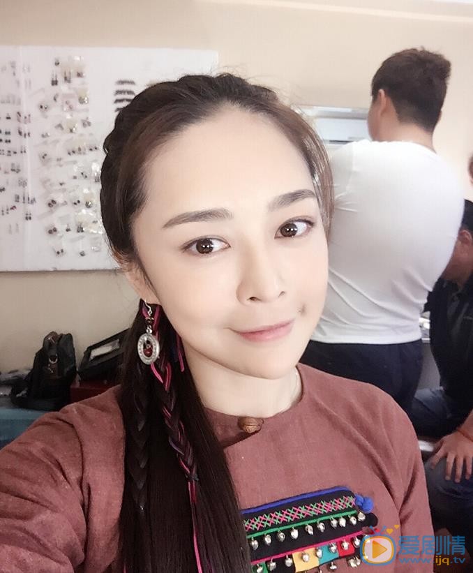 李羿瑄剧场照合集 李羿瑄高清写真_李羿瑄高清剧照