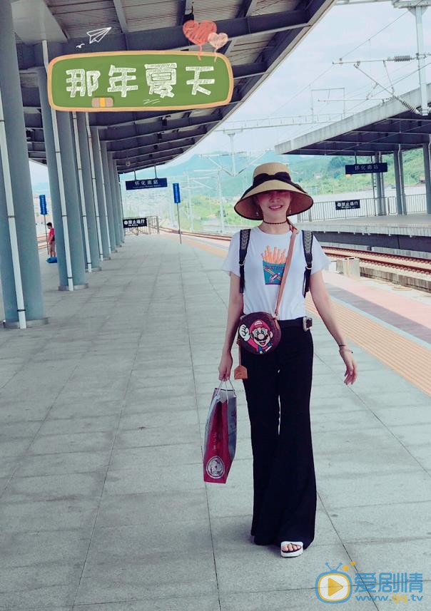 李羿瑄生活照 李羿瑄高清写真_李羿瑄高清剧照