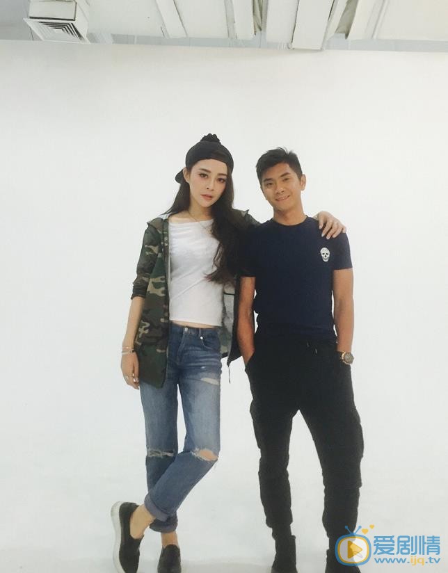 李羿瑄与人合照 李羿瑄高清写真_李羿瑄高清剧照